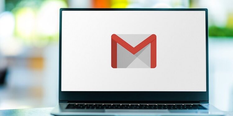Gmail App Now Allows You to Make Phone and Video Calls Directly